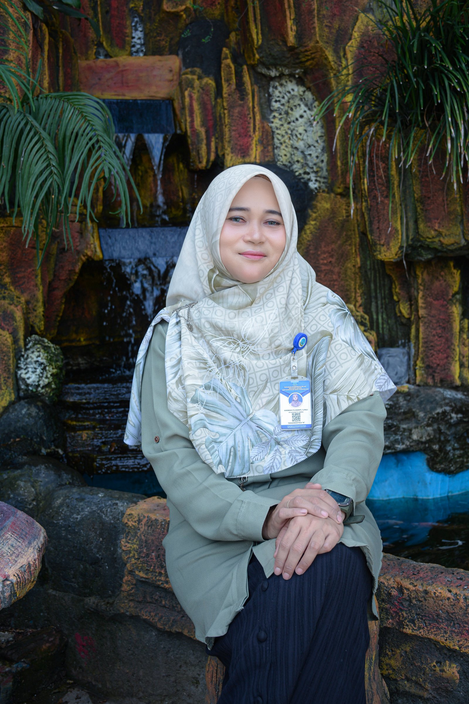 Foto Guru Baru