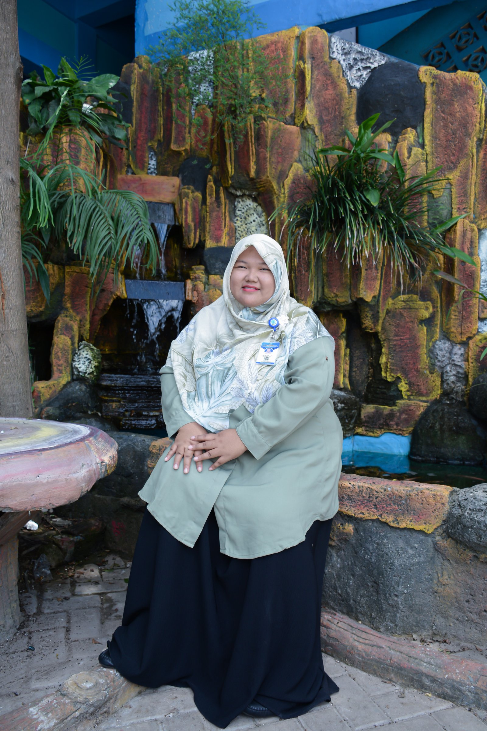 Foto Guru Baru